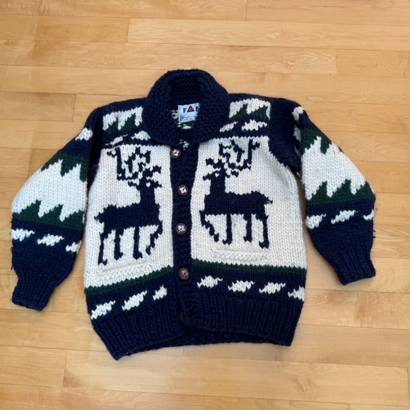 Fabulous 'FAB' Cowichan Style Navy/Cream Heavy Wool Reindeer Sweater - Picture 1 of 7